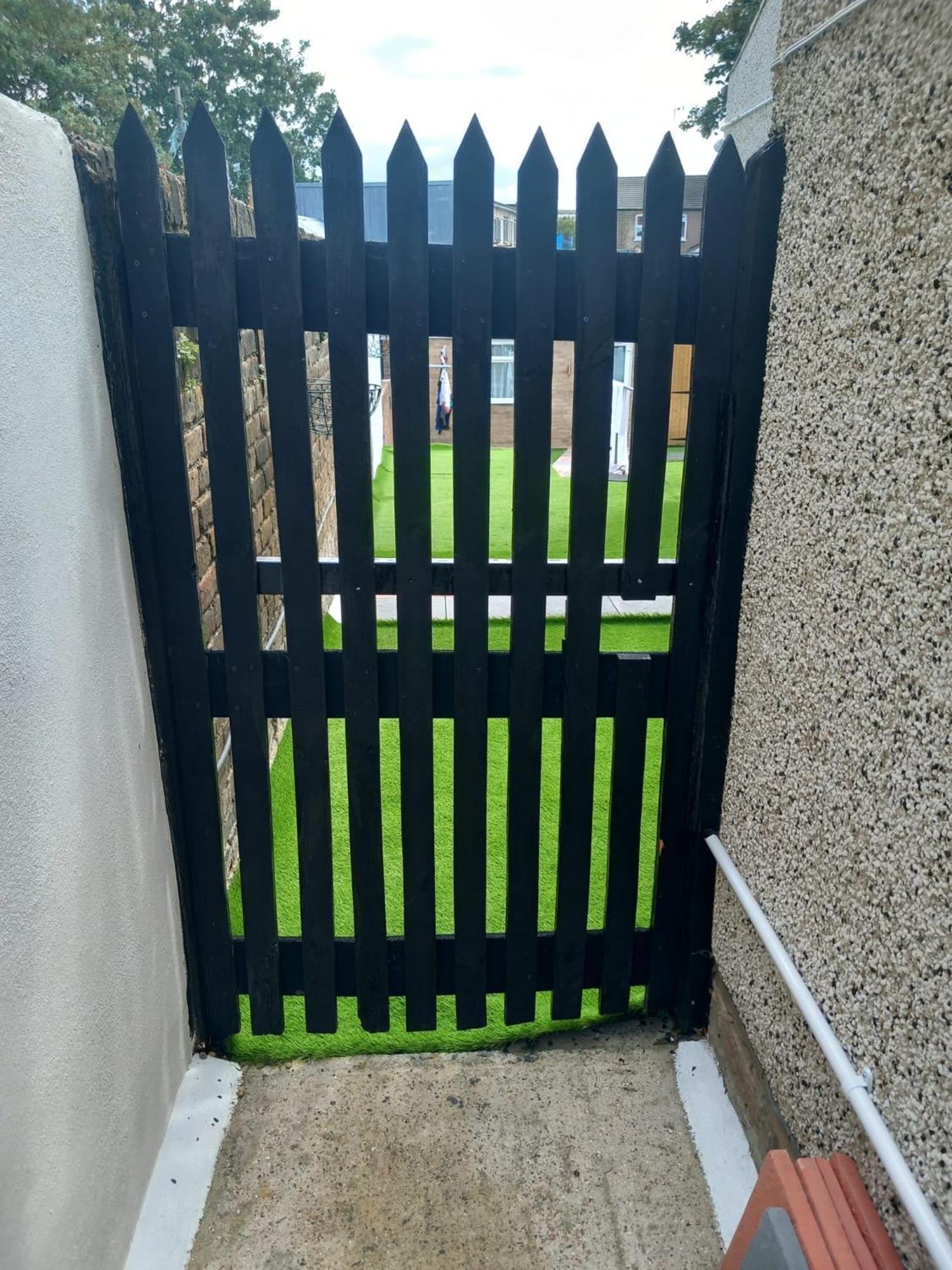 Heronsgate Gh013 Erith 外观 照片